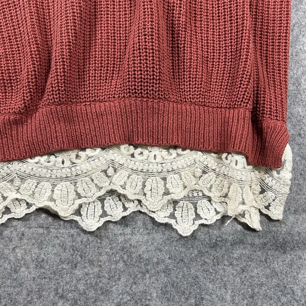 Pins & Needles Urban Outfitters Sweater Womens Medium Red Pullover Lace Trim Big